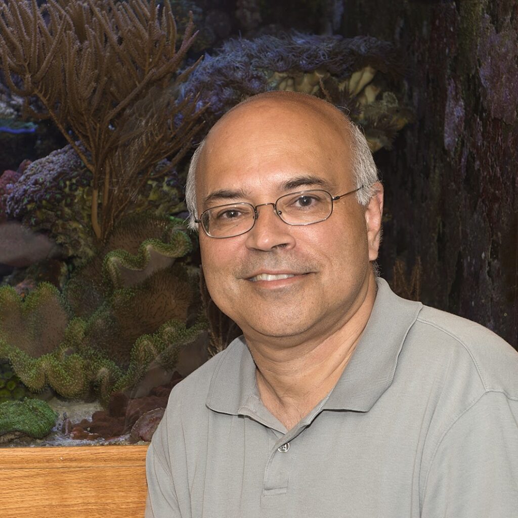 Speaker Sanjay Joshi always offers not-to-be-missed insights on lighting for reef aquaria, and is one of the several well-known presenters speaking at this year's Aquatic Experience - Chicago