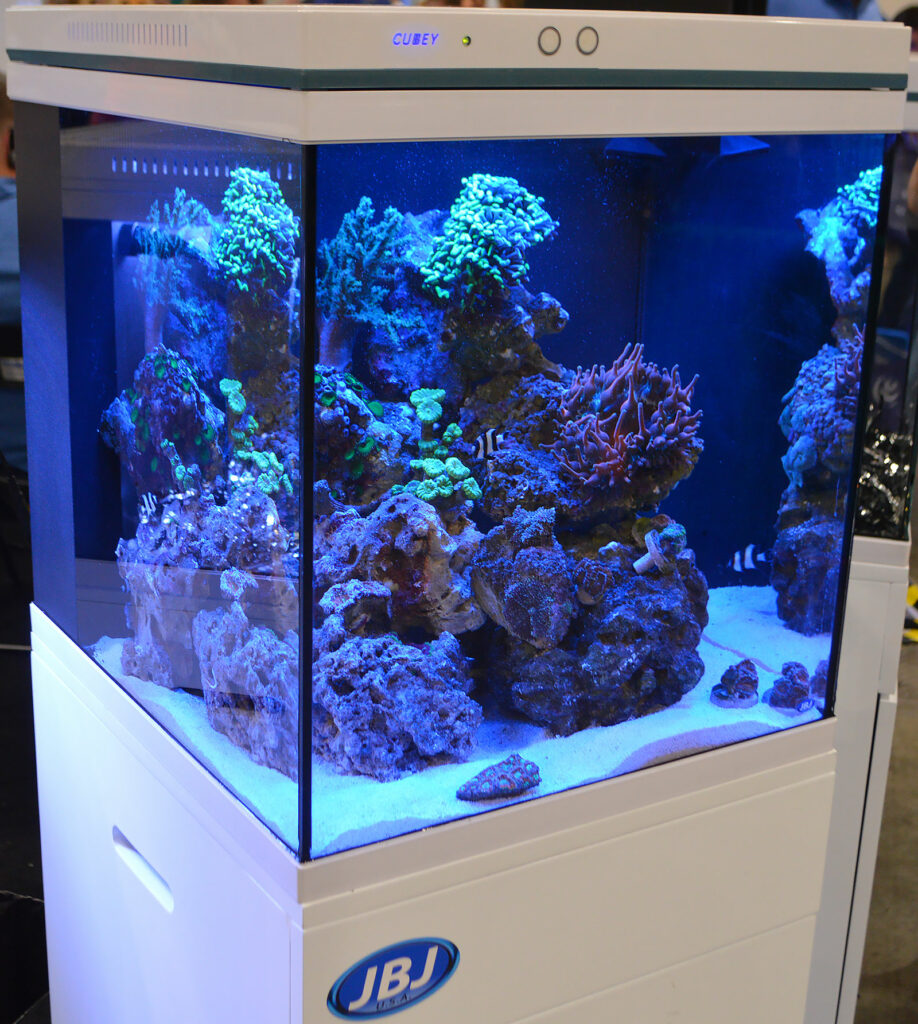 A sleek new offering in the nano-aquarium realm, JBJ displayed multiple new, larger sizes of the CUBEY, coming soon.