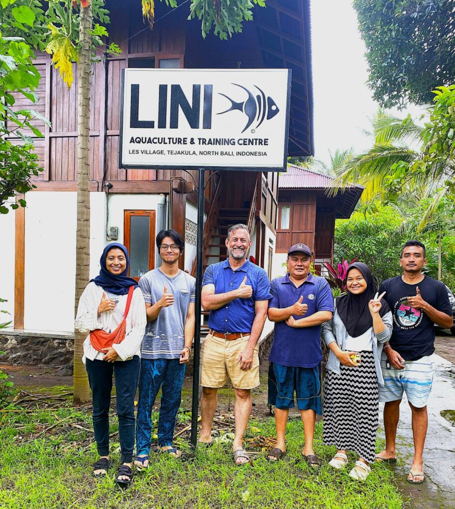 The Campaign's Director Paul Anderson (center left) meets with the staff and interns of LINI at the Aquaculture & Training Center in North Bali.